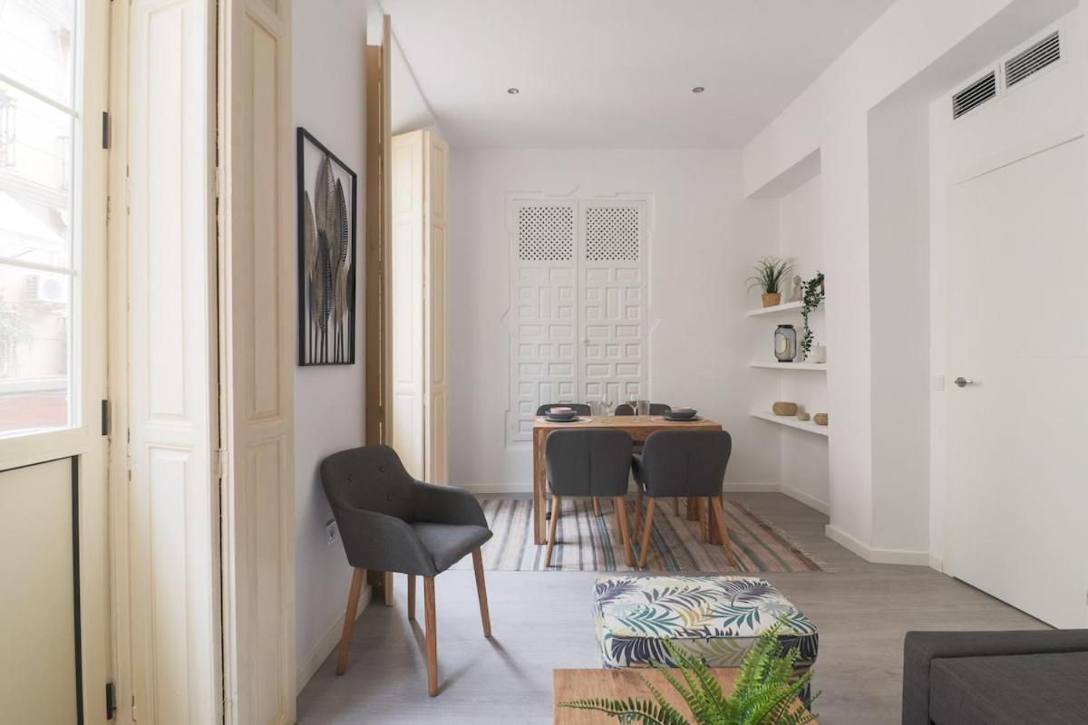 C93 - Trendy Two Bedrooms In Ollerias Málaga Esterno foto