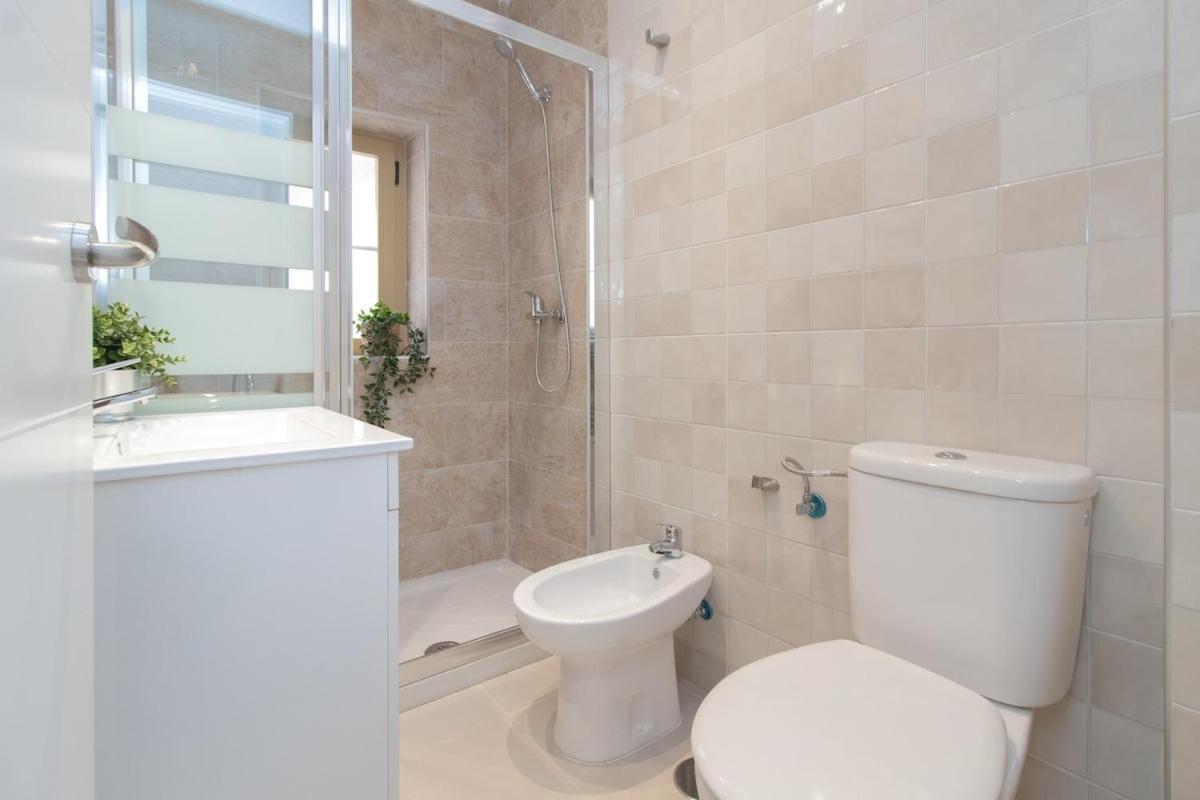 C93 - Trendy Two Bedrooms In Ollerias Málaga Esterno foto